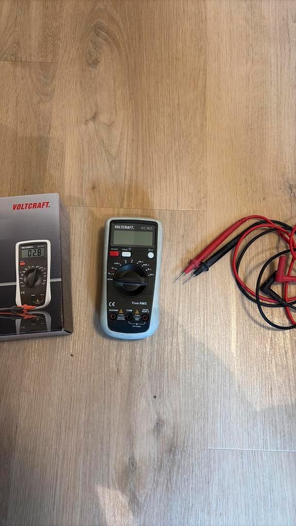 Multimeter voltcraft vc165, Doe-het-zelf en Verbouw, Meetapparatuur, Zo goed als nieuw, Multimeter, Ophalen of Verzenden