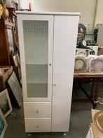 Kast wit gelakt badkamer kast hal of keukenkast., Ophalen of Verzenden, Zo goed als nieuw