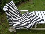 gebreide   Bretonse omslagdoek 180x160 cm zwart-wit, Ophalen of Verzenden, Zo goed als nieuw, Maat 46/48 (XL) of groter, Sjaal