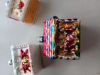 3 gekleurde kerstballen,  huisjes / kersthuisjes, Ophalen of Verzenden, Gebruikt