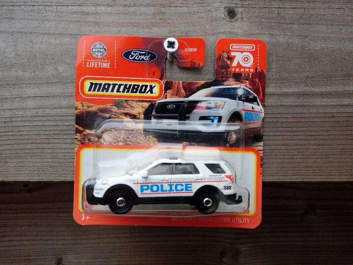 Ford Interceptor Utility '16 Matchbox, Hobby en Vrije tijd, Modelauto's | Overige schalen, Nieuw, Auto, Ophalen