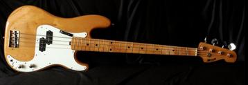 Gezocht!! Melody precision bass. Zie afbeelding.  beschikbaar voor biedingen