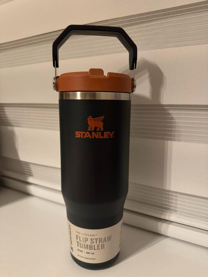 Stanley Flip Straw 0.89L - Donkerblauw Nieuw!, Huis en Inrichting, Keuken | Keukenbenodigdheden, Nieuw, Ophalen of Verzenden