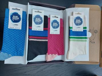 Giftbox 4 paar sokken Seas Socks + 1 paar Vodde beschikbaar voor biedingen