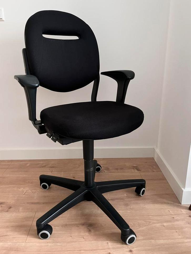 Adjustable Office chair / bureaustoel, Huis en Inrichting, Bureaustoelen, Gebruikt, Bureaustoel, Zwart, Ophalen