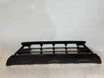 Volvo XC60 II onder Grille 32234959, Auto-onderdelen, Carrosserie en Plaatwerk, Ophalen of Verzenden, Gebruikt, Voor