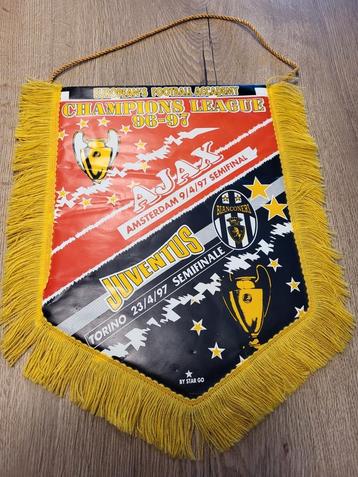 Mooie vaan Champignons league semifinal Juventus-AJAX '97 beschikbaar voor biedingen