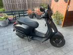 Te koop Vespa Notte Mat zwart, Fietsen en Brommers, Scooters | Vespa, Ophalen, Overige modellen, Maximaal 45 km/u, Zo goed als nieuw