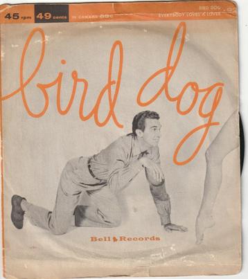 BELL singles met hoes 92-94 Bird Dog & Tears on my Pillow beschikbaar voor biedingen