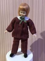 Caco poppenhuis popje, Verzamelen, Poppenhuizen en Toebehoren, Ophalen of Verzenden, Zo goed als nieuw, Poppenhuis