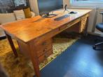 Groot klassiek eikenhouten notaris bureau, Huis en Inrichting, Bureaus, Ophalen, Zo goed als nieuw, Bureau