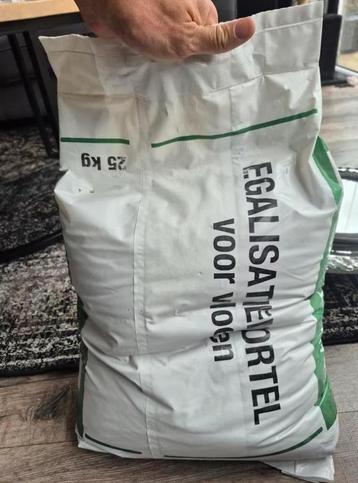 25 kg egalisatie mortel zak NIEUW beschikbaar voor biedingen