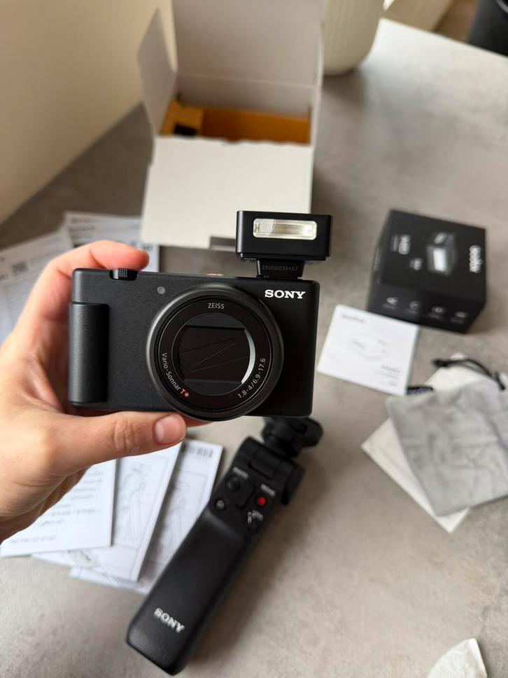 Sony ZV-1 M2 Vlogcamera - Perfect voor Content Creators!, Audio, Tv en Foto, Fotocamera's Digitaal, Nieuw, Compact, Sony, Minder dan 4 keer