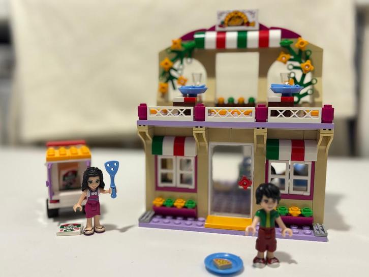 LEGO Friends 41311 - HEARTLAKE PIZZERIA, Kinderen en Baby's, Speelgoed | Duplo en Lego, Zo goed als nieuw, Lego, Complete set