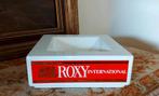 Als Nieuw! Mooie grote asbak Roxy International sigaretten, Ophalen of Verzenden, Zo goed als nieuw