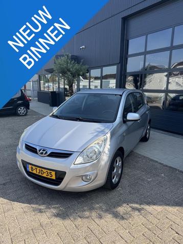 Hyundai i20 1.2i DynamicVersion beschikbaar voor biedingen