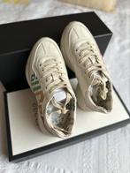 Originele Gucci Rhyton Sneakers, Kleding | Dames, Schoenen, Gucci, Wit, Zo goed als nieuw, Sneakers of Gympen