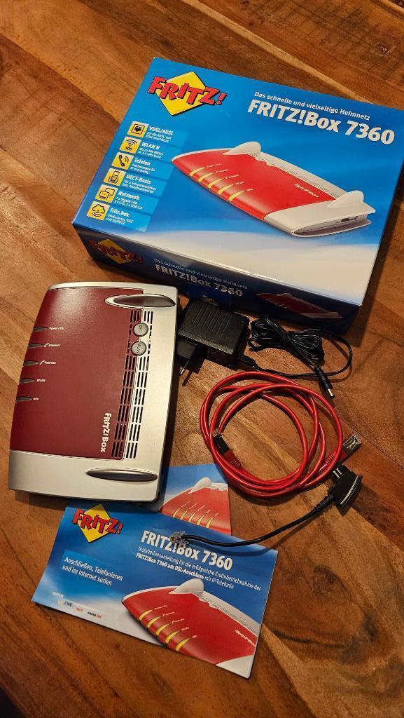 AVM Fritz!Box 7360 Router met geïntegreerde Modem en WiFi, Computers en Software, Routers en Modems, Zo goed als nieuw, Ophalen of Verzenden