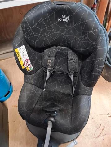 Britax Römer autostoel dualsize draaibaar beschikbaar voor biedingen