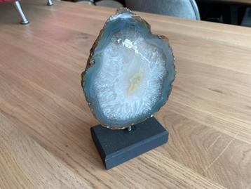 Agaat op voet - Decoratief object beschikbaar voor biedingen