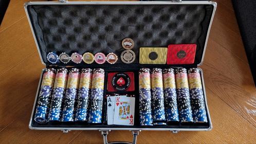 Complete pokerset!! Zo goed als nieuw.., Hobby en Vrije tijd, Gezelschapsspellen | Bordspellen, Zo goed als nieuw, Vijf spelers of meer