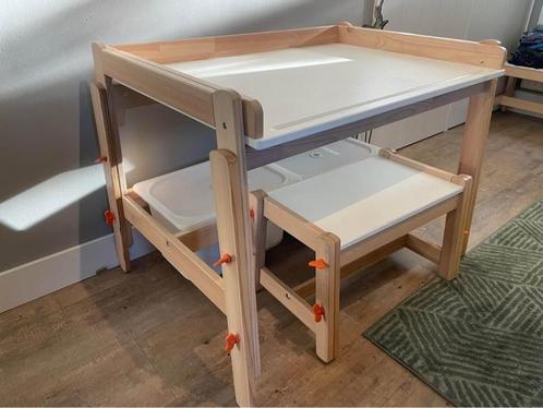 Flisat kinderbureau, verstelbaar, Kinderen en Baby's, Kinderkamer | Tafels en Stoelen, Gebruikt, Tafel(s) en Stoel(en), Ophalen
