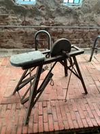 Slijpsteen met trapaandrijving, Antiek en Kunst, Antiek | Gereedschap en Instrumenten, Ophalen of Verzenden