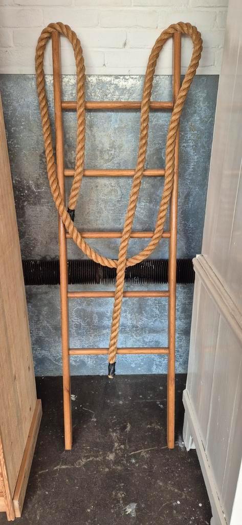 Oude Houten Gymrek | Gymklimrek | Handdoekrek, Huis en Inrichting, Woonaccessoires | Overige, Zo goed als nieuw, Ophalen
