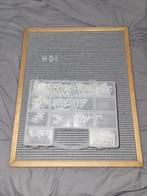 Leuk letterbord met doosje met letters, cijfers en tekens., Ophalen, Zo goed als nieuw, Overige typen