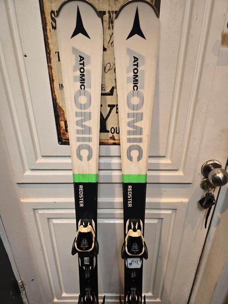 149cm ATOMIC redster sc, Sport en Fitness, Skiën en Langlaufen, Zo goed als nieuw, Ski's, Skiën, Atomic, Carve, 140 tot 160 cm