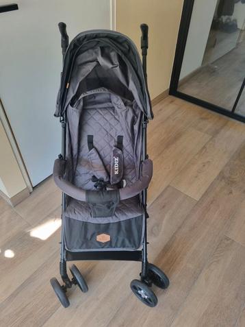 KIDIZ Buggy - Inklapbaar, met regenhoes en muggendoek beschikbaar voor biedingen