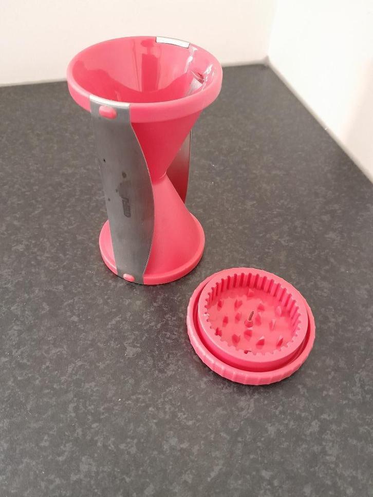 Spiraalsnijder Gefli, Huis en Inrichting, Keuken | Keukenbenodigdheden, Zo goed als nieuw, Ophalen of Verzenden