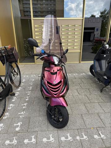 Piaggio zip beschikbaar voor biedingen