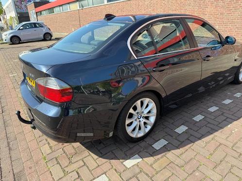 BMW 3-Serie 2.0 I 318 2008 Zwart, Auto's, BMW, Particulier, 3-Serie, Achteruitrijcamera, Airbags, Alarm, Android Auto, Bluetooth