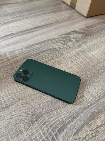 iPhone 13 Pro Max 256GB Groen | 90% batterijcapaciteit beschikbaar voor biedingen