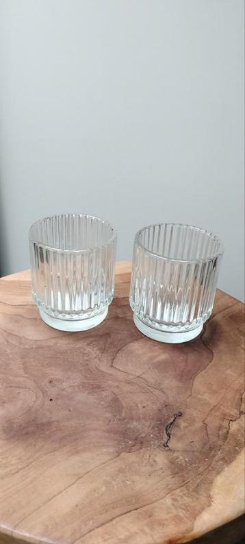 Set van 2 Glazen waxinelichtjes. beschikbaar voor biedingen