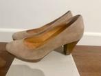 Janet D beige hakken pumps nude bruin 39, Ophalen of Verzenden, Zo goed als nieuw, Beige