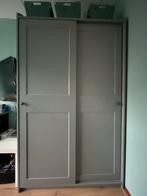 Kast ikea Hauga grijs met schuifdeuren, Ophalen, Zo goed als nieuw, 50 tot 75 cm, 200 cm of meer