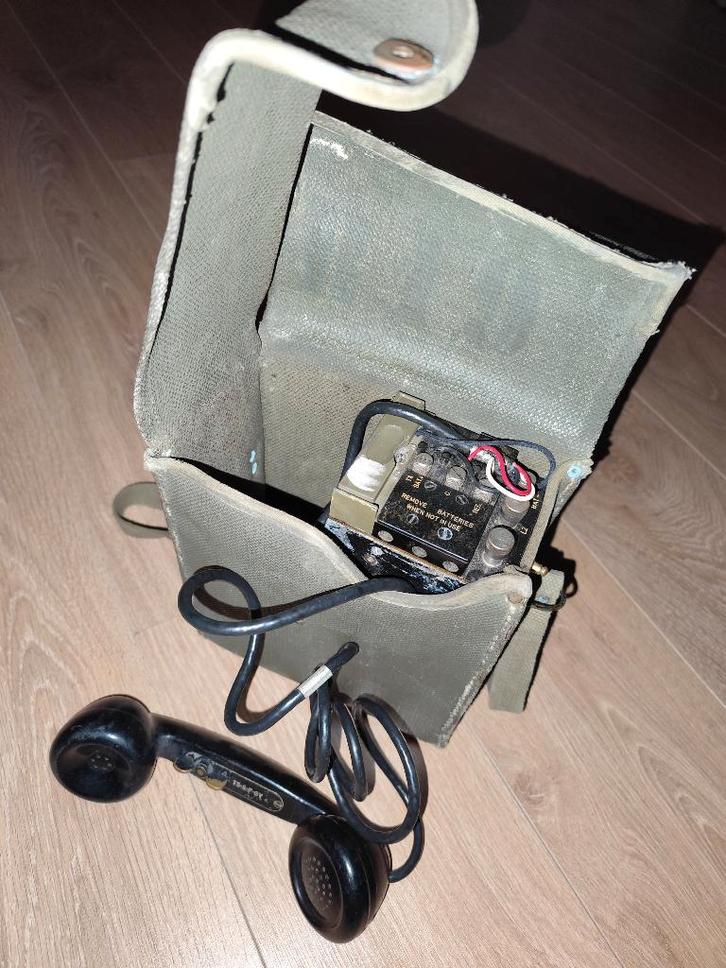 Veldtelefoon, Verzamelen, Militaria | Algemeen, Landmacht, Overige typen, Overige gebieden, Ophalen of Verzenden