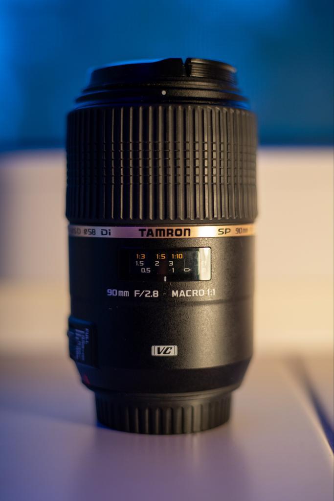 Tamron 90mm f/2.8 Macro Canon EF, Audio, Tv en Foto, Fotografie | Lenzen en Objectieven, Gebruikt, Macrolens, Ophalen