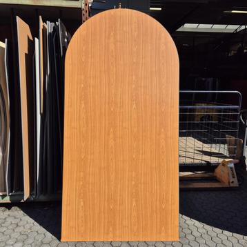 Aantal grote platen trespa 13 mm dik afmeting 238x120 cm beschikbaar voor biedingen