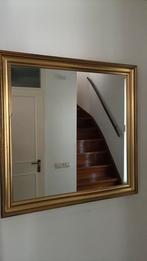 Vierkante spiegel in goudkleurige houten lijst., Huis en Inrichting, Woonaccessoires | Spiegels, Ophalen, Vierkant, Zo goed als nieuw