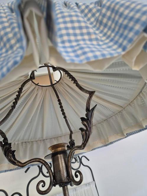 Antieke vloerlamp met mooie lampenkap, blauw/creme, Antiek en Kunst, Antiek | Lampen, Ophalen