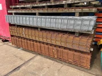 2143. Betonmat / betonmatten / betongaas / gaaspanelen beschikbaar voor biedingen