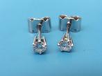Witgouden oorknopjes met briljant                        G69, Sieraden, Tassen en Uiterlijk, Oorbellen, Gebruikt, Overige kleuren