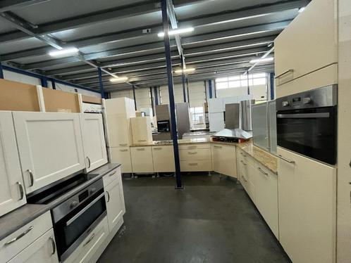 Complete keuken Compleet met APP 120Keukens op voorraad 2734, Huis en Inrichting, Keuken | Complete keukens, Zo goed als nieuw