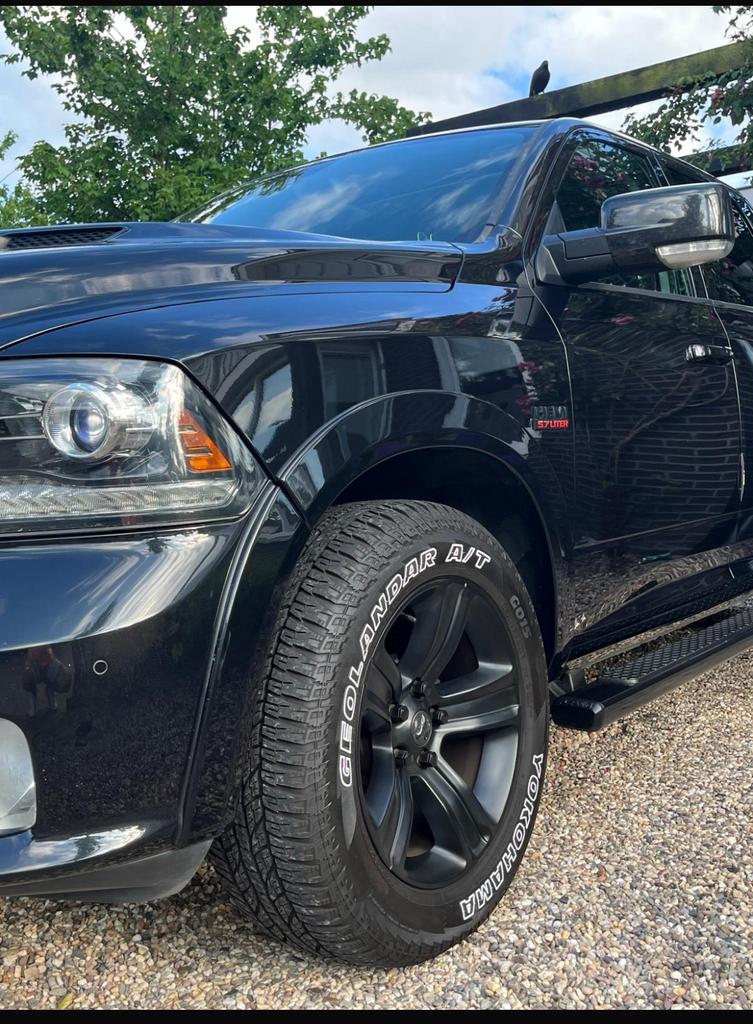 RAM 1500 RAM 1500 2016, Auto's, Bestelauto's, 5654 cc, Origineel Nederlands, 2720 kg, Particulier