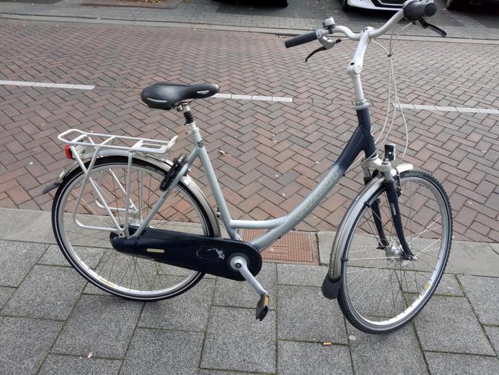 Giant Darwin d57 damesfiets, Fietsen en Brommers, Fietsen | Dames | Damesfietsen, Gebruikt, Giant, Versnellingen, 56 cm of meer