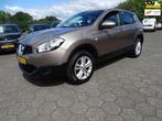 Nissan Qashqai 2.0 Acenta 4WD TREKHAAK, Auto's, Nissan, Euro 5, Gebruikt, Zwart, 4 cilinders