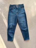 Levi’s Mom jeans 29 / 27 donkerblauw high waisted, Blauw, Ophalen of Verzenden, Zo goed als nieuw, W27 (confectie 34) of kleiner